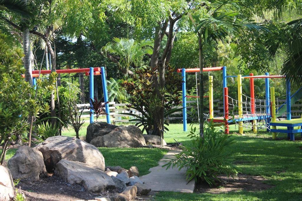Magnetic Island Resort, Sleeps 3, Free Wifi Nelly Bay Exterior photo